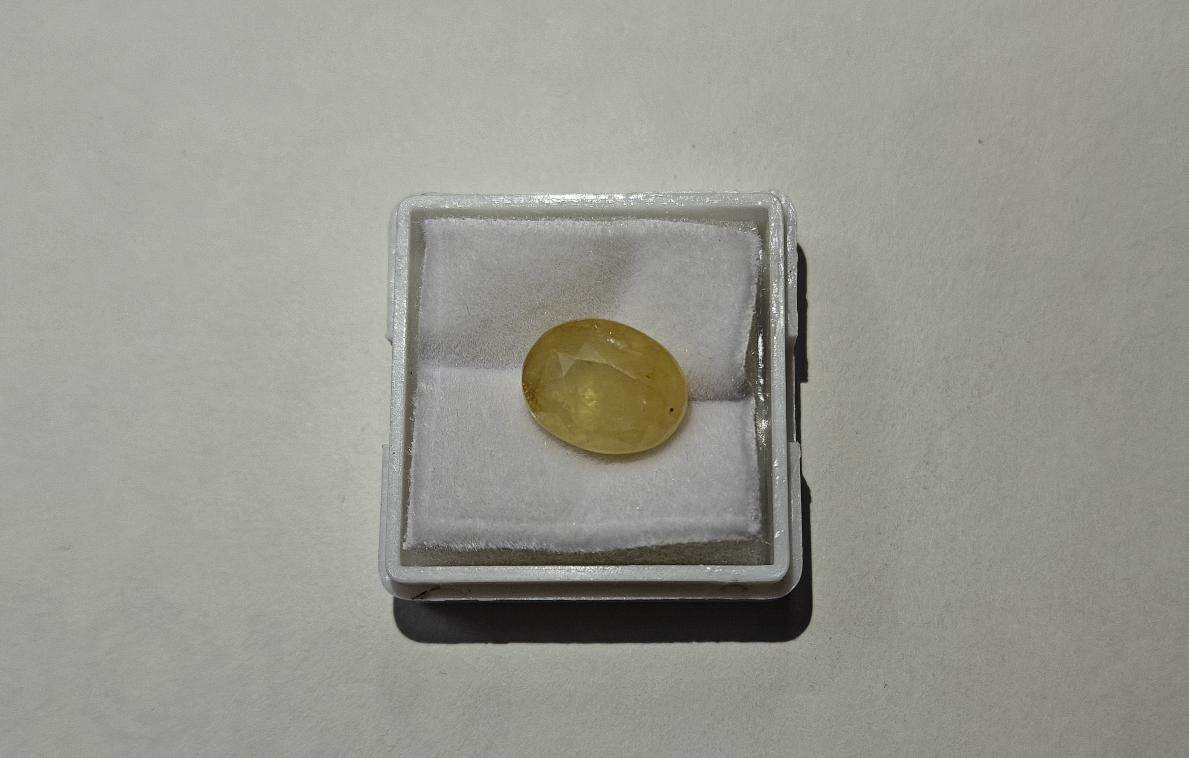 Ceylon yellow sapphire (Pukhraj) 7.39  Ratti